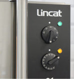 Lincat Convector Manual Electric Counter-top Convection Oven CO343M